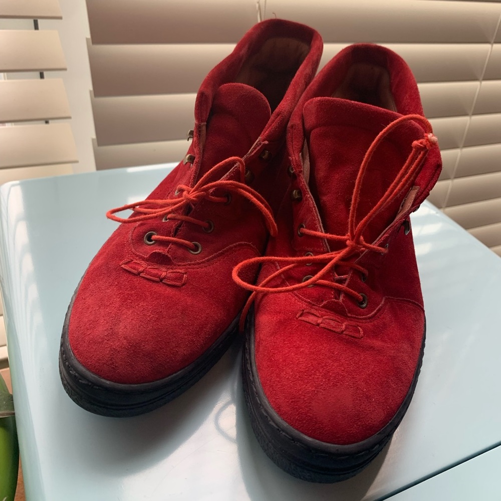 Vittorio Ricci Red Suede Sneakers